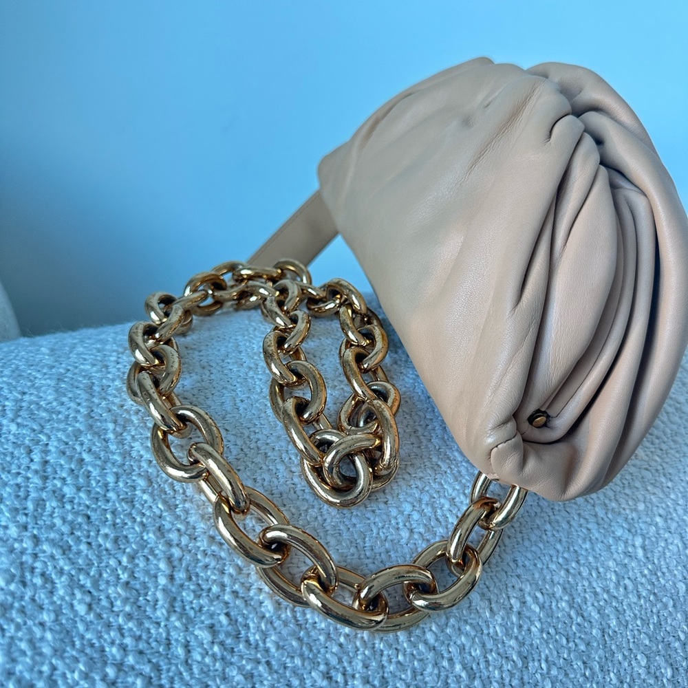 Bottega Veneta chained pouch